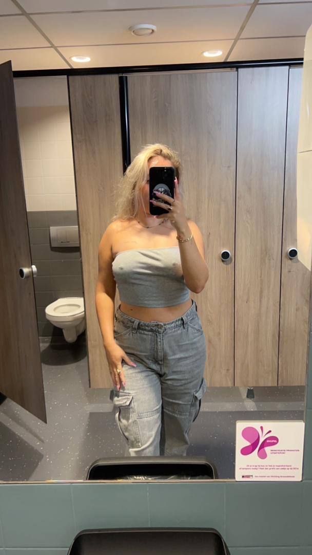 I’m down for💋**** and ready to ****🍑hard all types of 🙅possition And you will💦really love🍀having fun with making fun with me - Image 2